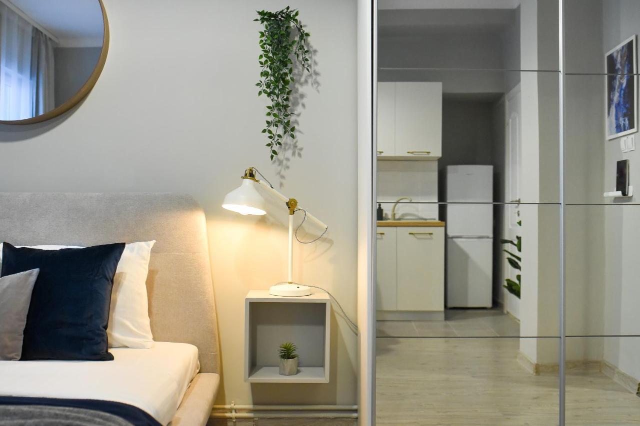 Urban Adventure For Two Apartment Букурещ Екстериор снимка